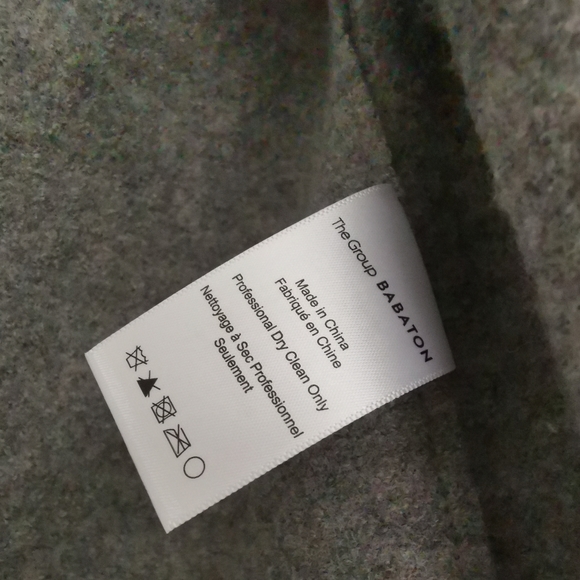 Sold-NWOT!!!Aritzia Luxe Lounge Jacket#69049 - Picture 9 of 9